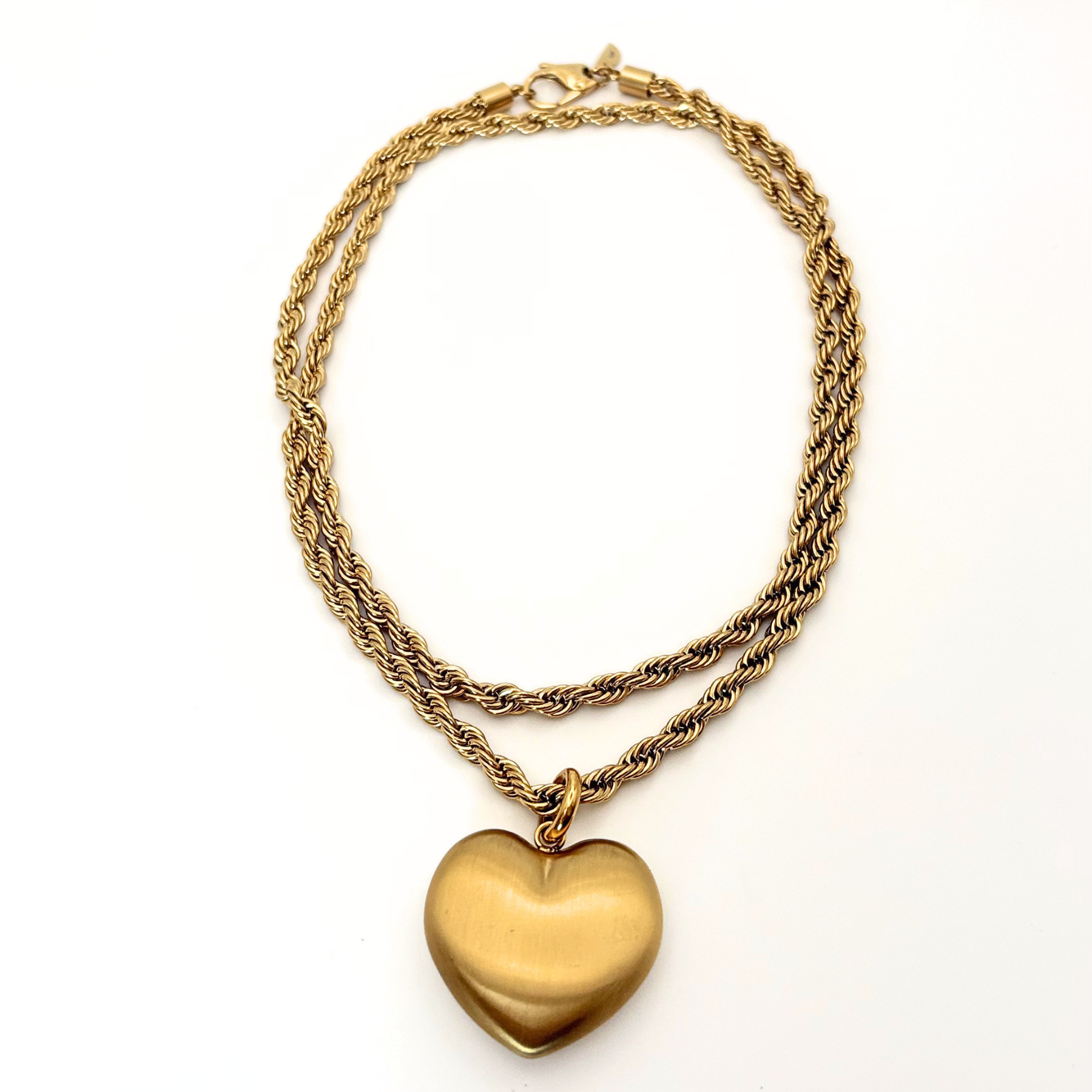 Icon heart necklace