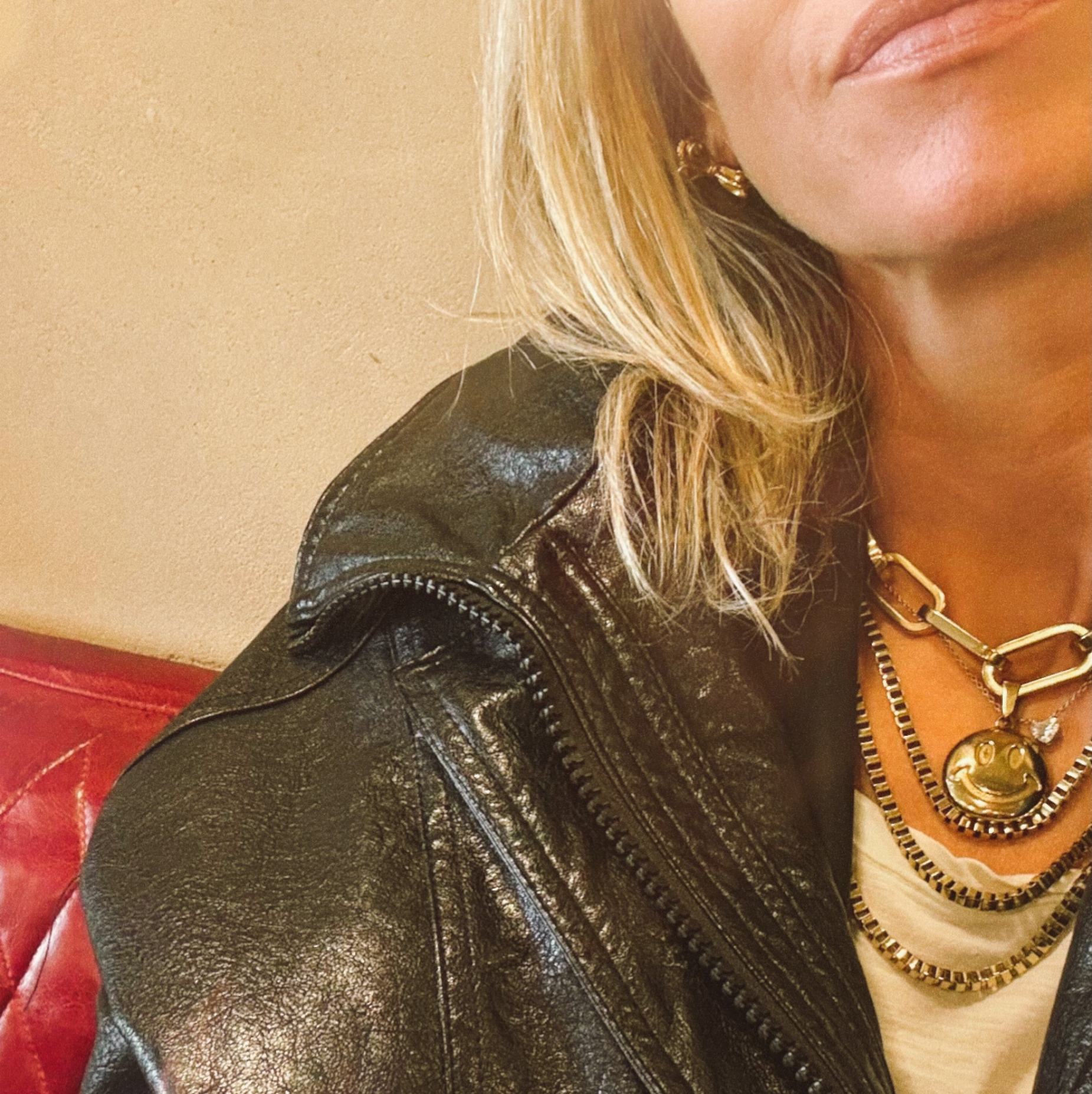 Smiley necklace gold